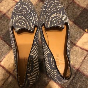 J.Crew Loafers in navy wave canvas print size 8